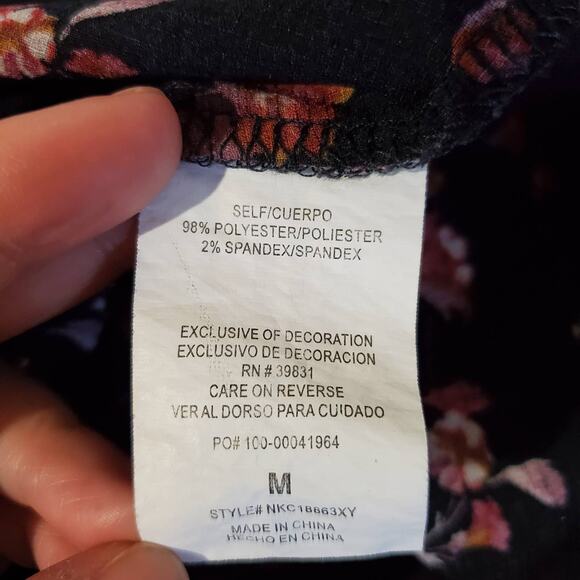 Rewind Floral Boho Embroidered Lace Cold Shoulder Peasant Top Women's Size M - Picture 8 of 10